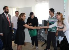 Misija Evropske komisije posetila korisnike projekta „Sagradimo dom zajedno“